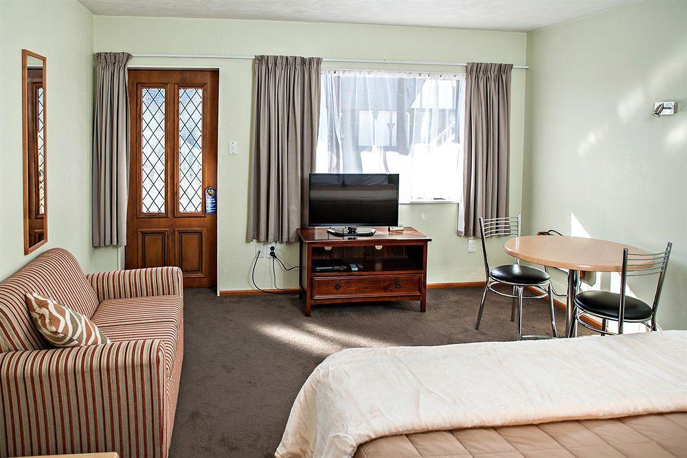Castles Motel & Driftwood Motel Nelson Bagian luar foto