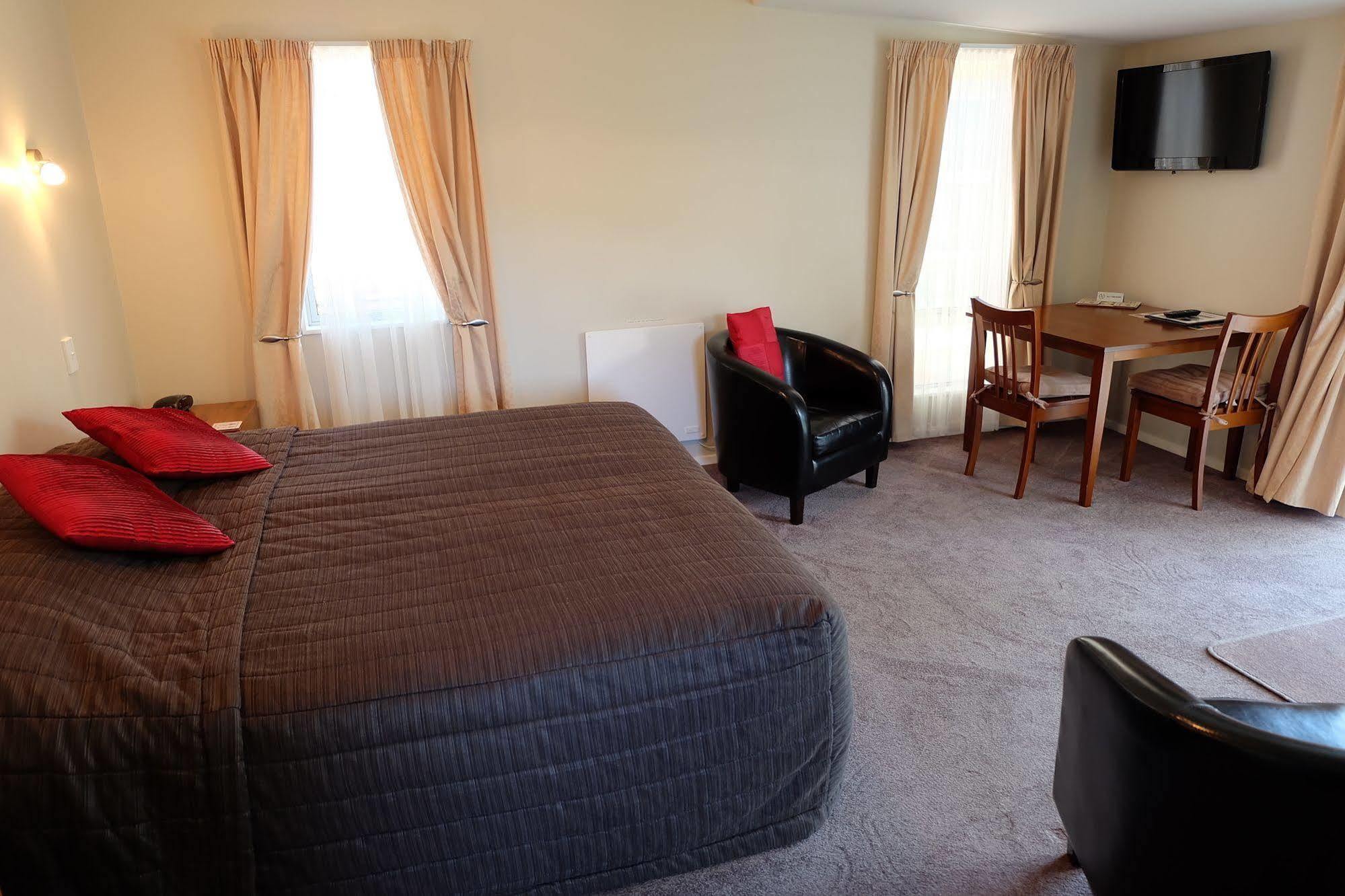 Castles Motel & Driftwood Motel Nelson Bagian luar foto