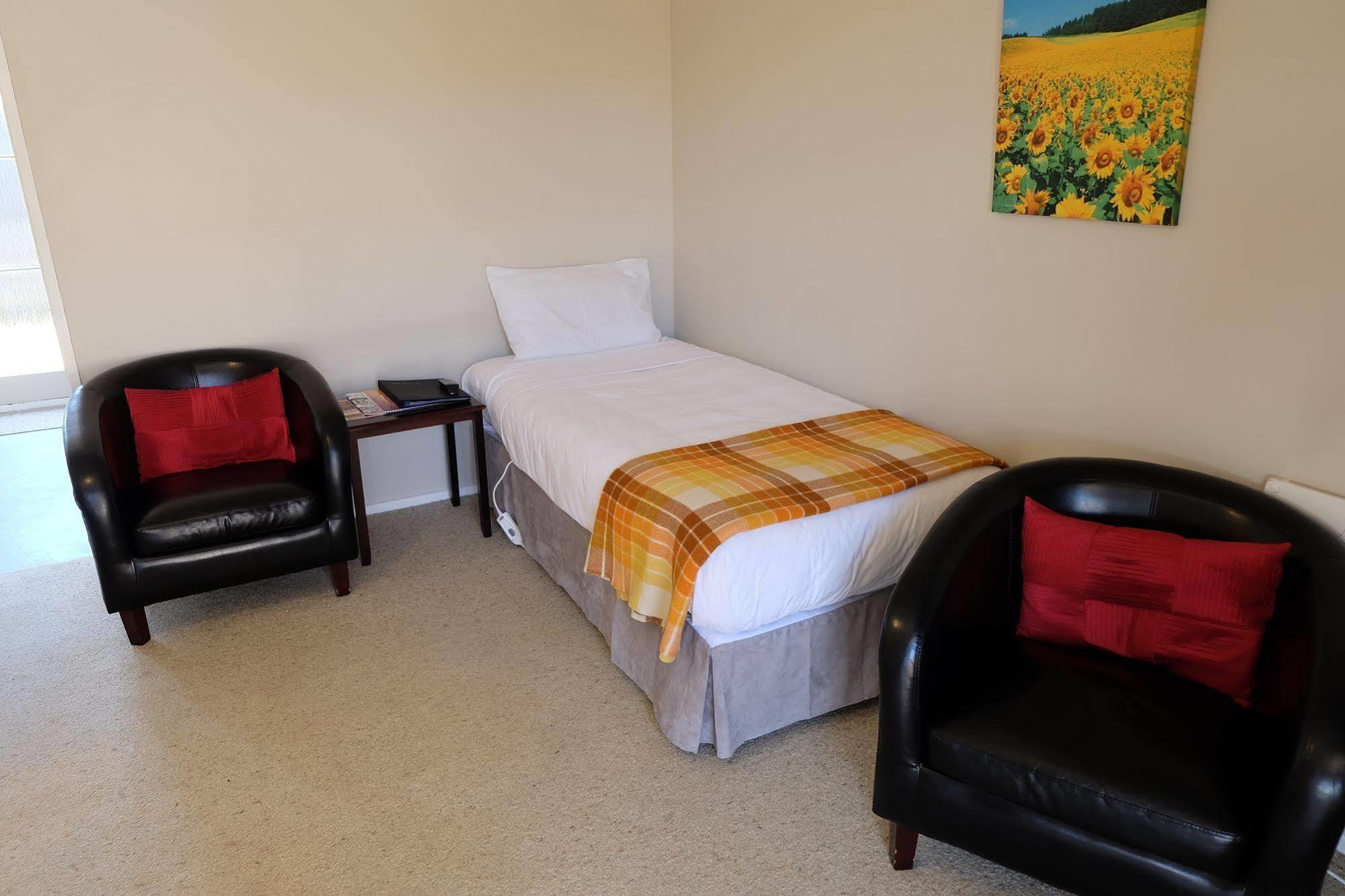 Castles Motel & Driftwood Motel Nelson Bagian luar foto
